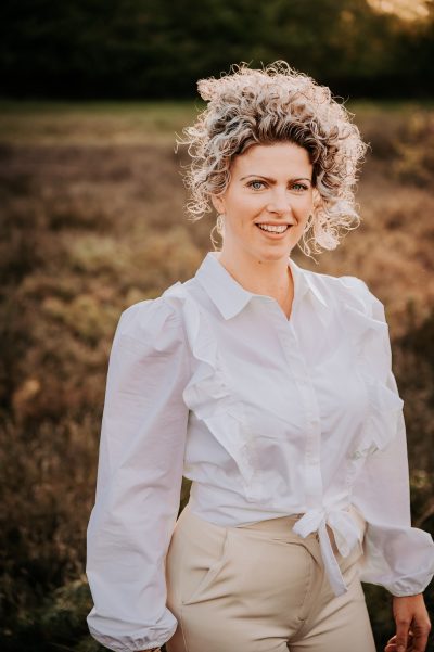 Manon de Lange -Praktijk 4 Binding